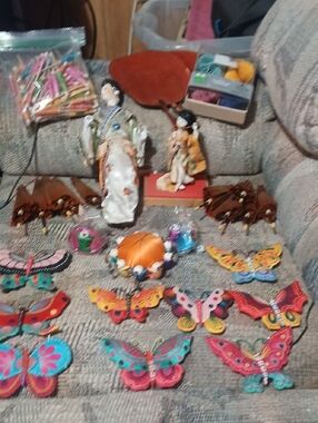 Large Lot of Oriental Decor  2 Dolls, pincushions, butterflies, ornaments, &☔'s